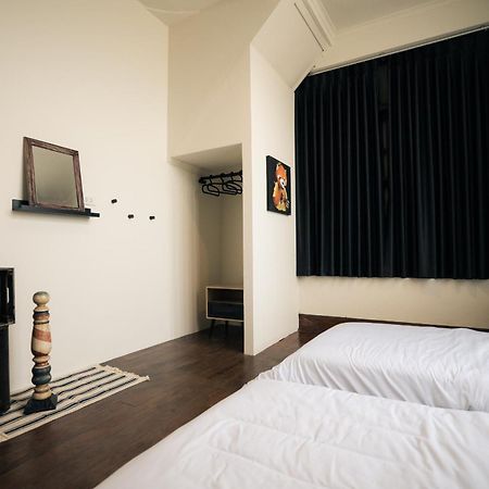 Hotel The Oldtale à Chiang Mai Extérieur photo