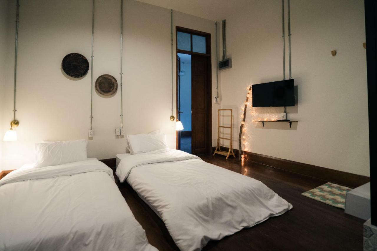 Hotel The Oldtale à Chiang Mai Extérieur photo