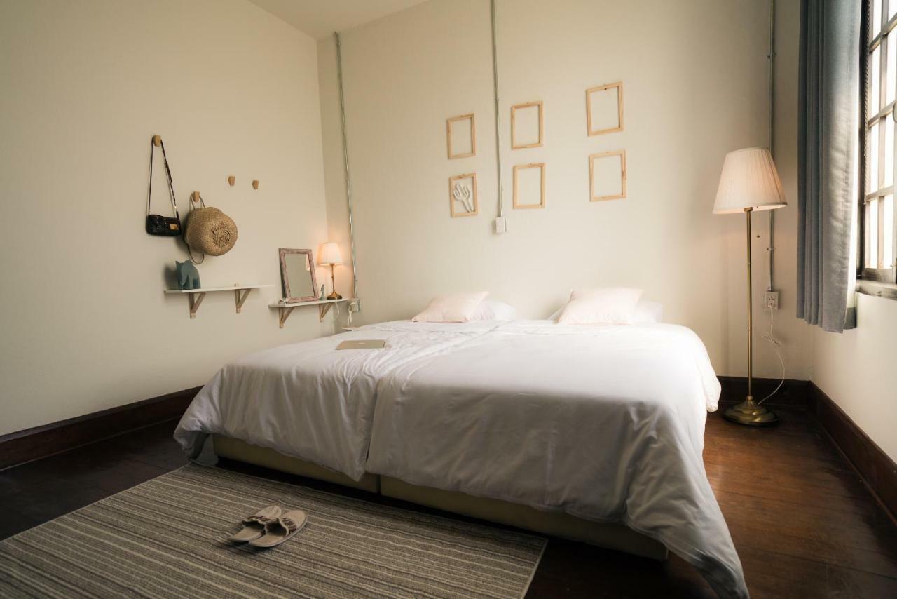 Hotel The Oldtale à Chiang Mai Extérieur photo