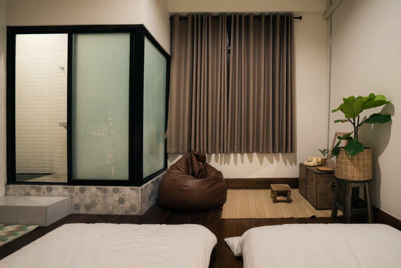 Hotel The Oldtale à Chiang Mai Extérieur photo