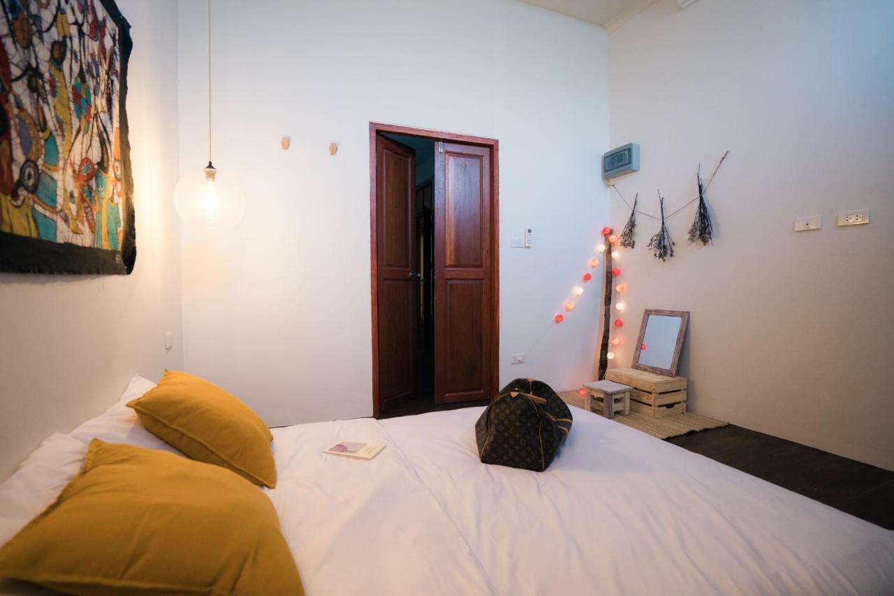 Hotel The Oldtale à Chiang Mai Extérieur photo